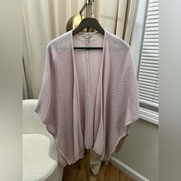LOFT Sweaters - LOFT Poncho | Medium - Large